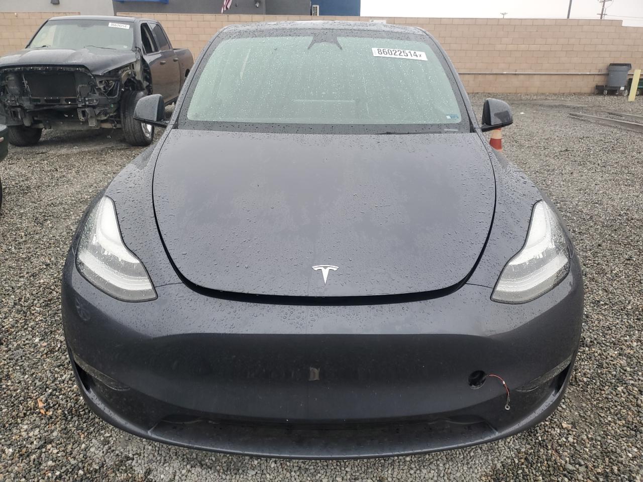 2023 TESLA MODEL Y  VIN:7SAYGDEE8PA032782