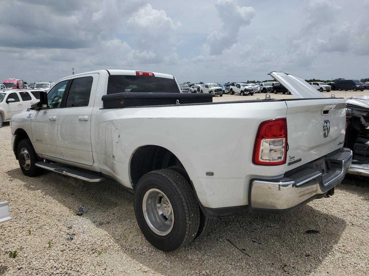 2022 RAM 3500 BIG HORN/LONE STAR VIN:3C63RRHL1NG104464