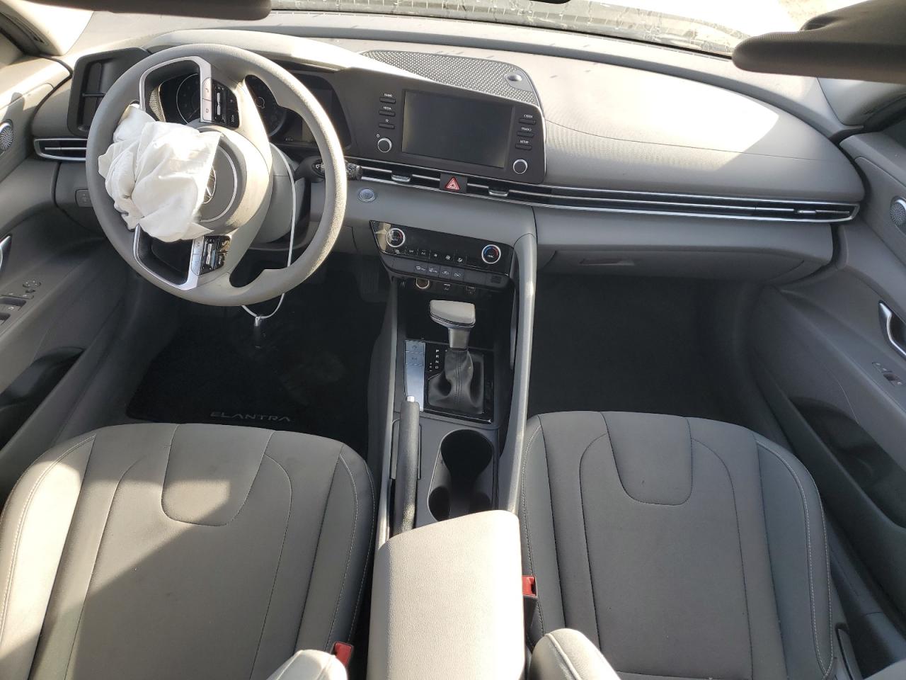 2022 HYUNDAI ELANTRA SEL VIN:5NPLM4AG7NH064325