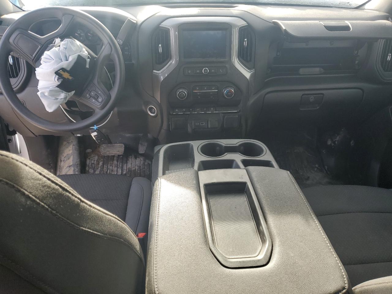 2024 CHEVROLET SILVERADO K1500 VIN:1GCUDAED9RZ328355