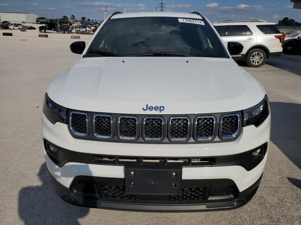 2023 JEEP COMPASS LATITUDE VIN:3C4NJDBN4PT549197