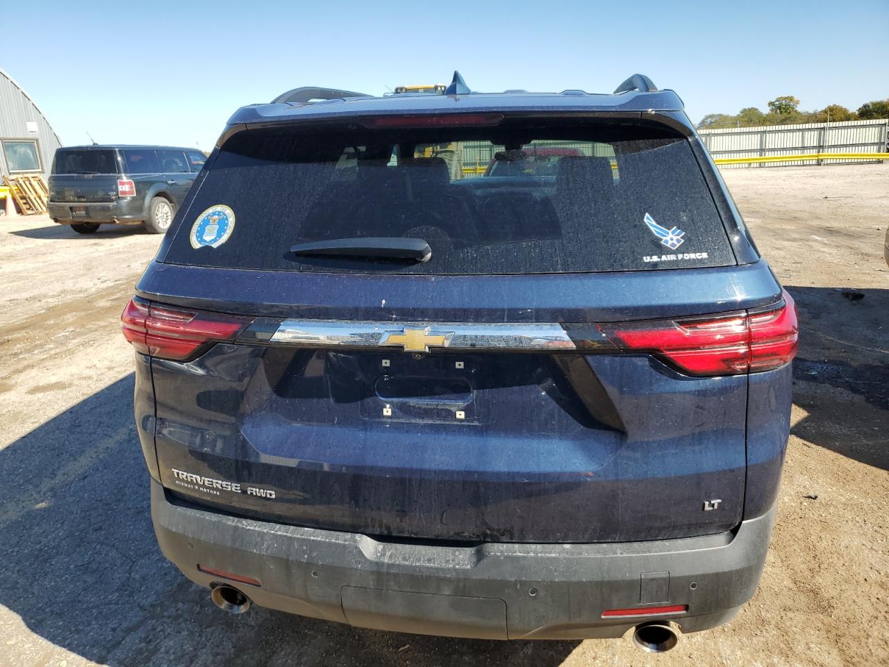 2022 CHEVROLET TRAVERSE LT VIN:1GNEVHKW7NJ114075