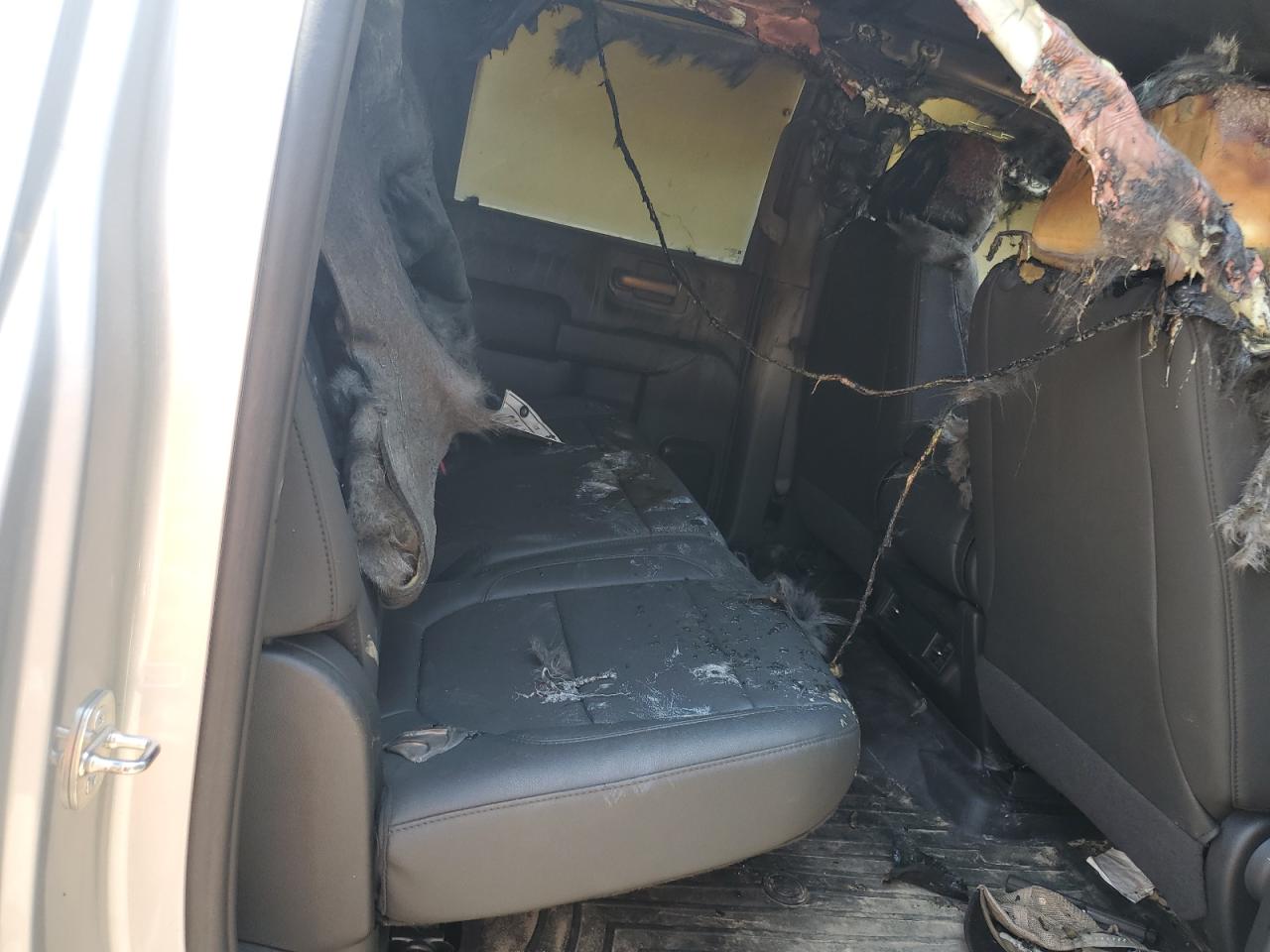 2022 GMC SIERRA K1500 AT4X VIN:3GTUUFEL1NG568630