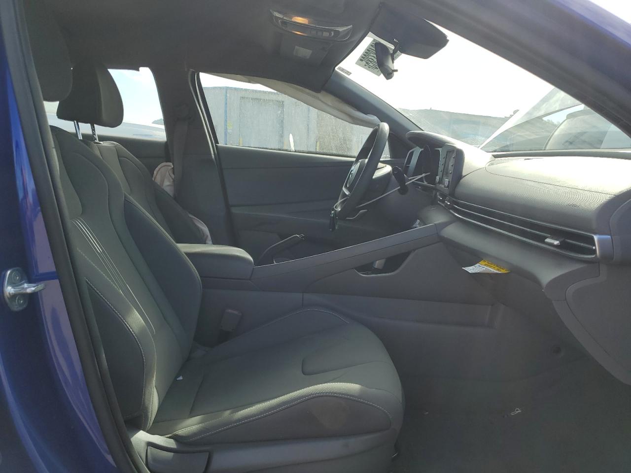 2022 HYUNDAI ELANTRA SEL VIN:KMHLM4AG1NU353315