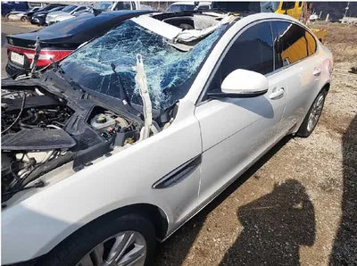 2016 Jaguar XF 000KMSAJBB4BN8GCY VIN:000KMSAJBB4BN8GCY
