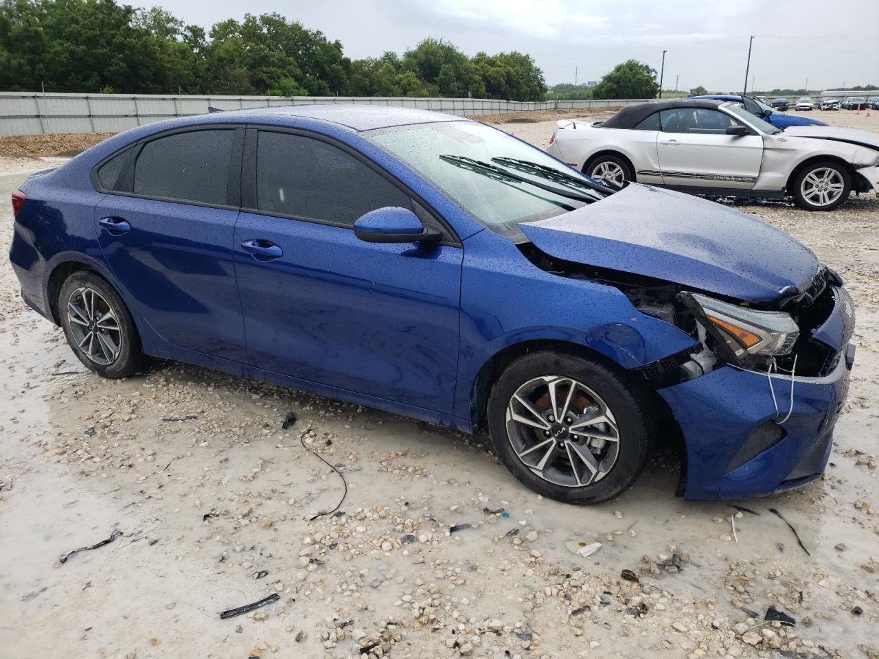 2022 KIA FORTE FE VIN:3KPF24AD5NE458564