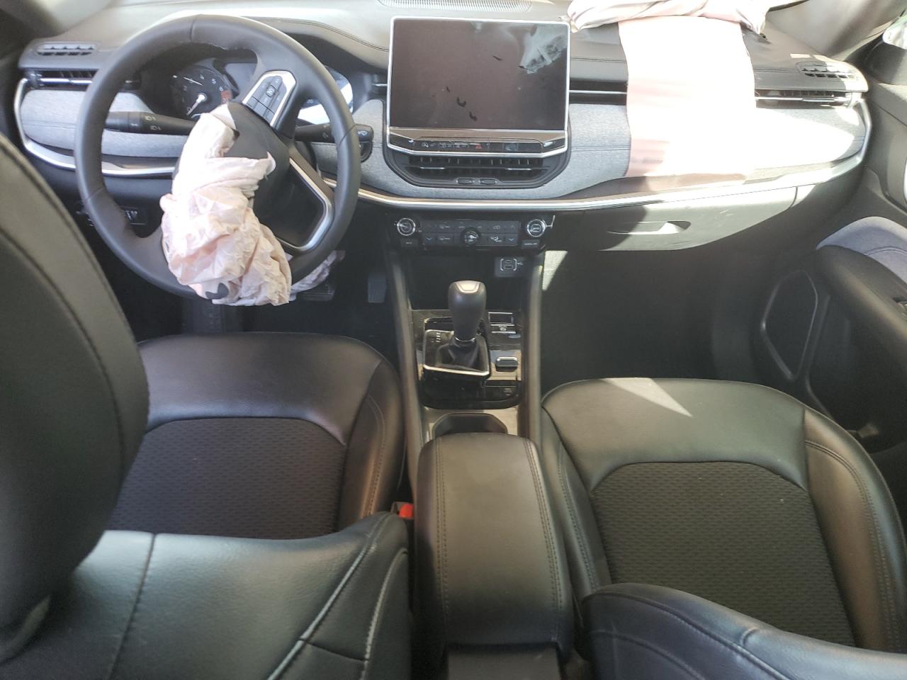 2023 JEEP COMPASS LATITUDE VIN:3C4NJDBN6PT552621