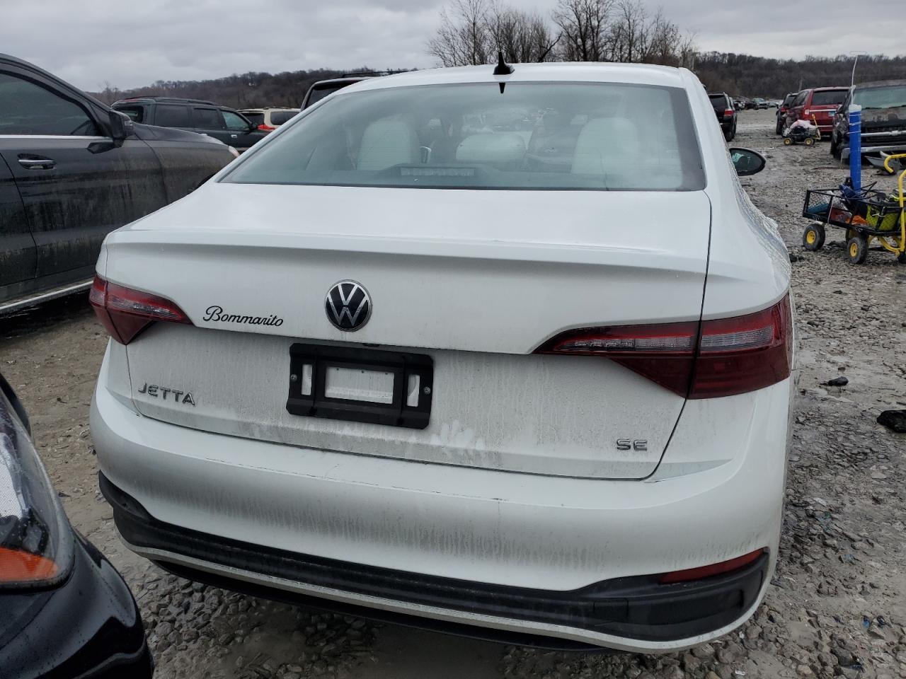 2024 VOLKSWAGEN JETTA SE VIN:3VW7M7BU8RM044914