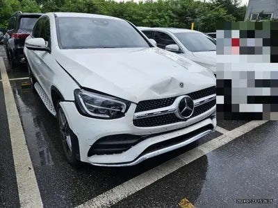 2022 Mercedes-Benz GLC 300 VIN: