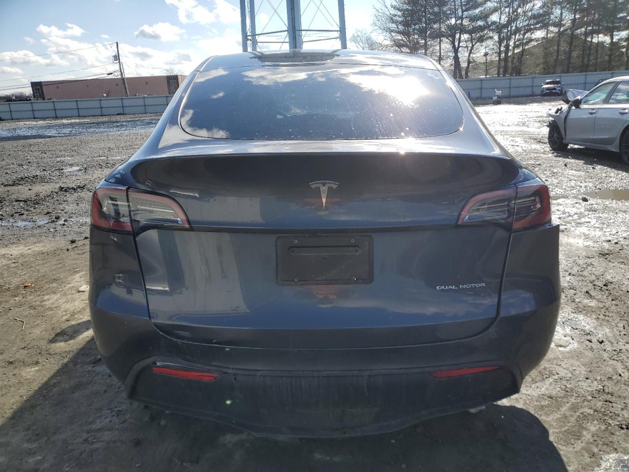 2023 TESLA MODEL Y  VIN:7SAYGDEE1PF842242