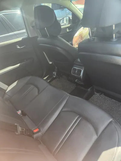 2016 Kia K5 KNAGX411BGA081421 VIN:KNAGX411BGA081421