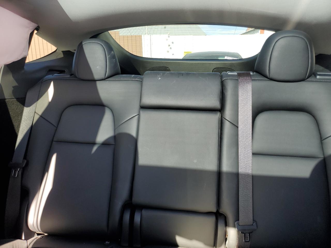 2023 TESLA MODEL Y  VIN:7SAYGDEE5PA118390