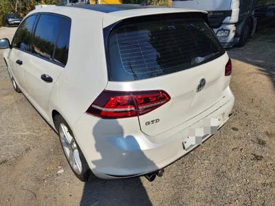 2014 Volkswagen Golf VIN: