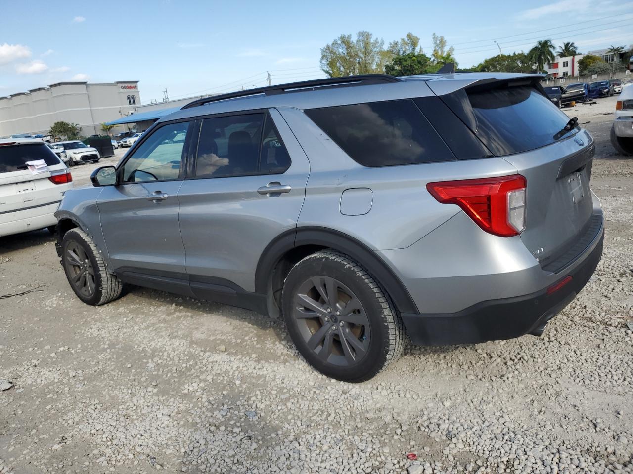 2022 FORD EXPLORER XLT VIN:1FMSK7DH4NGB28652
