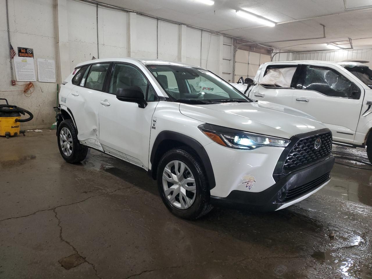 2022 TOYOTA COROLLA CROSS L VIN:7MUAAAAGXNV037148