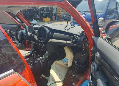 2020 MINI Cooper VIN: