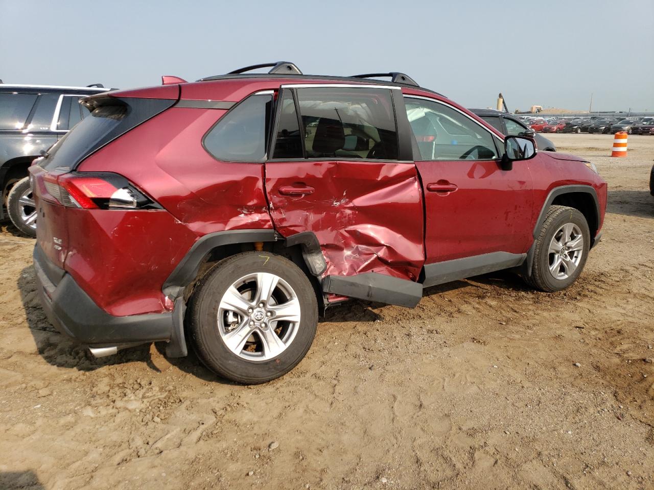 2023 TOYOTA RAV4 XLE VIN:2T3P1RFV6PW370183