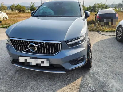 2019 Volvo XC40 VIN: