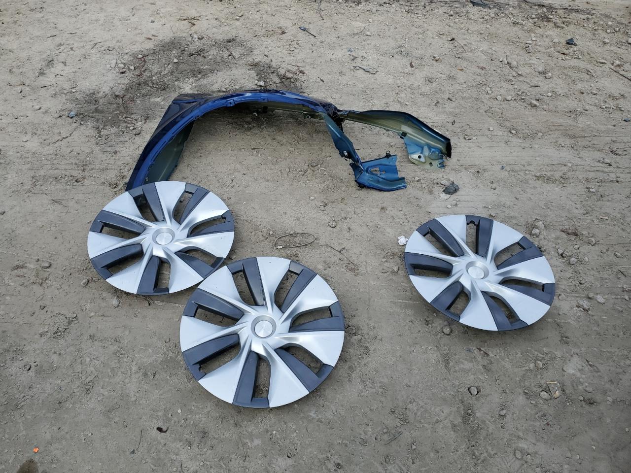 2022 TESLA MODEL Y  VIN:7SAYGDEE4NA002854