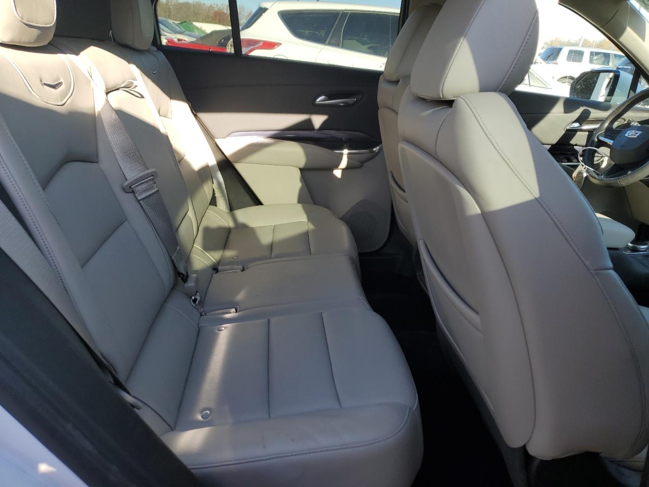 2023 CADILLAC XT4 LUXURY VIN:1GYFZBR42PF103438