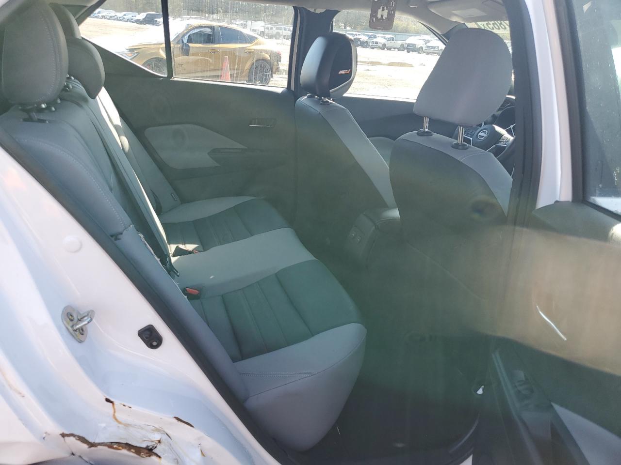 2023 NISSAN KICKS SR VIN:3N1CP5DV1PL571928