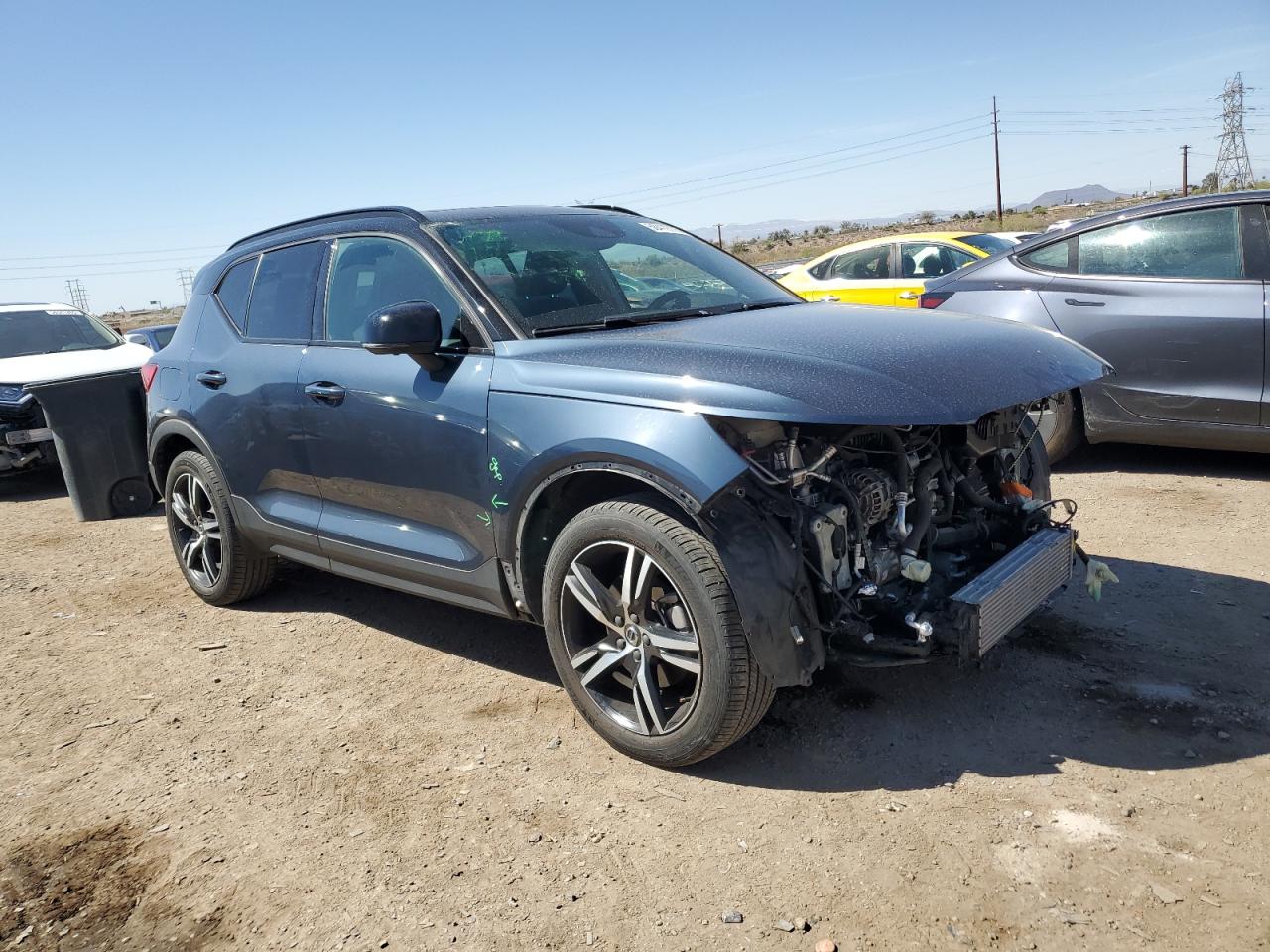 2022 VOLVO XC40 T5 R-DESIGN VIN:YV4162UM5N2695970