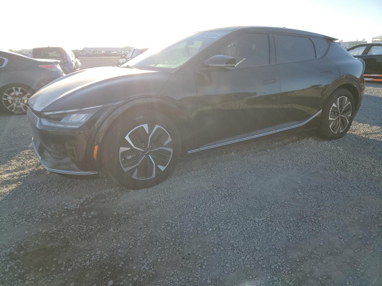 2022 KIA EV6 LIGHT VIN:KNDC34LA8N5060246