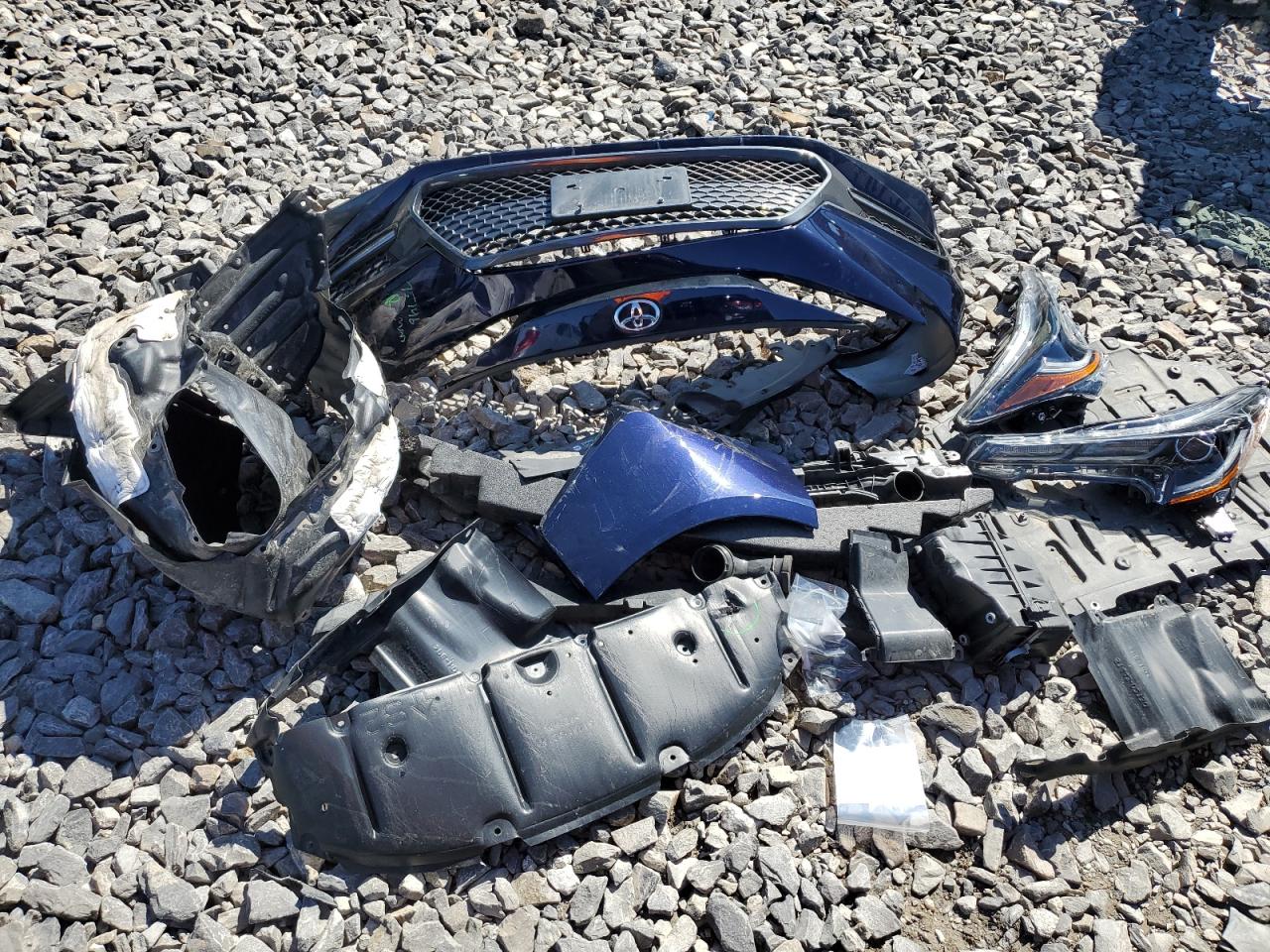 2022 TOYOTA COROLLA SE VIN:5YFS4MCE1NP136002