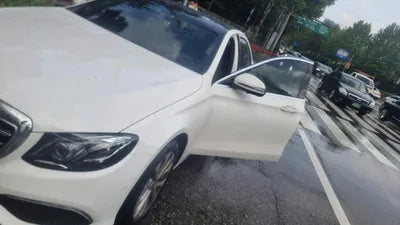 2019 Mercedes-Benz E 300 WDDZF4KB9KA610882 VIN:WDDZF4KB9KA610882