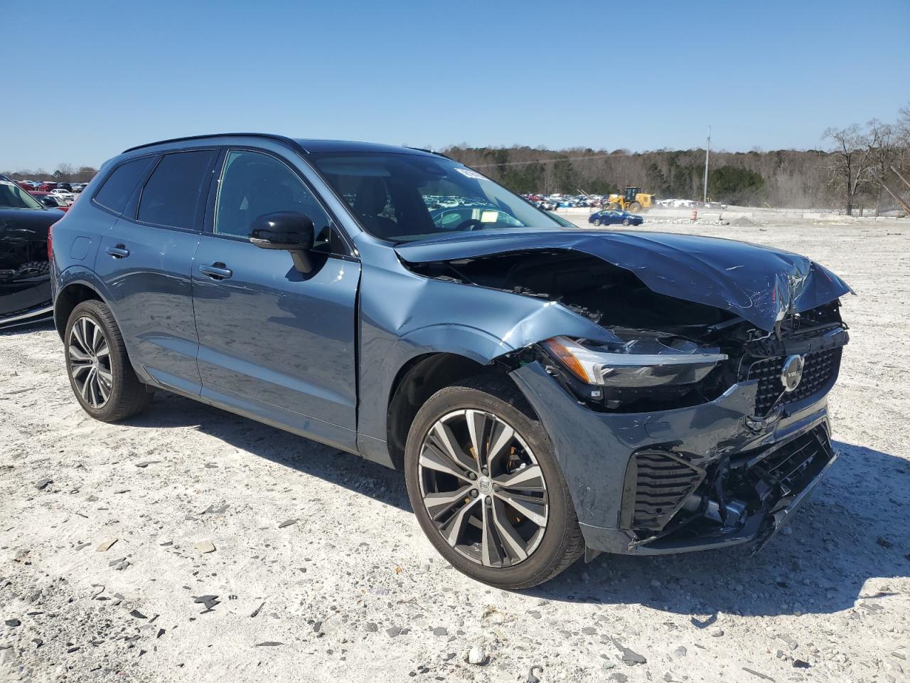 2024 VOLVO XC60 PLUS VIN:YV4L12RL2R1762432