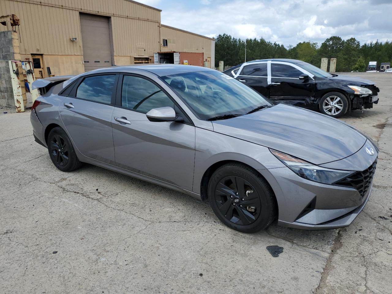 2022 HYUNDAI ELANTRA SEL VIN:KMHLM4AG2NU338578