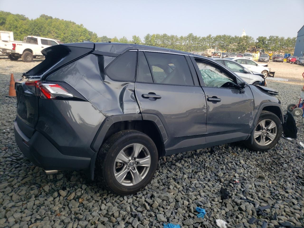 2023 TOYOTA RAV4 XLE VIN:2T3P1RFV9PW380139