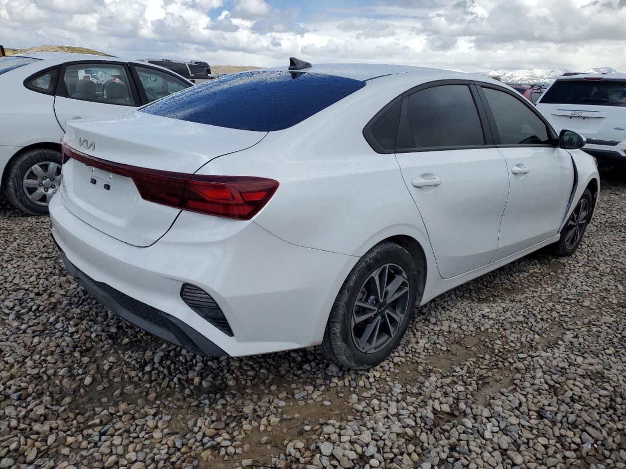 2023 KIA FORTE LX VIN:3KPF24AD0PE609040