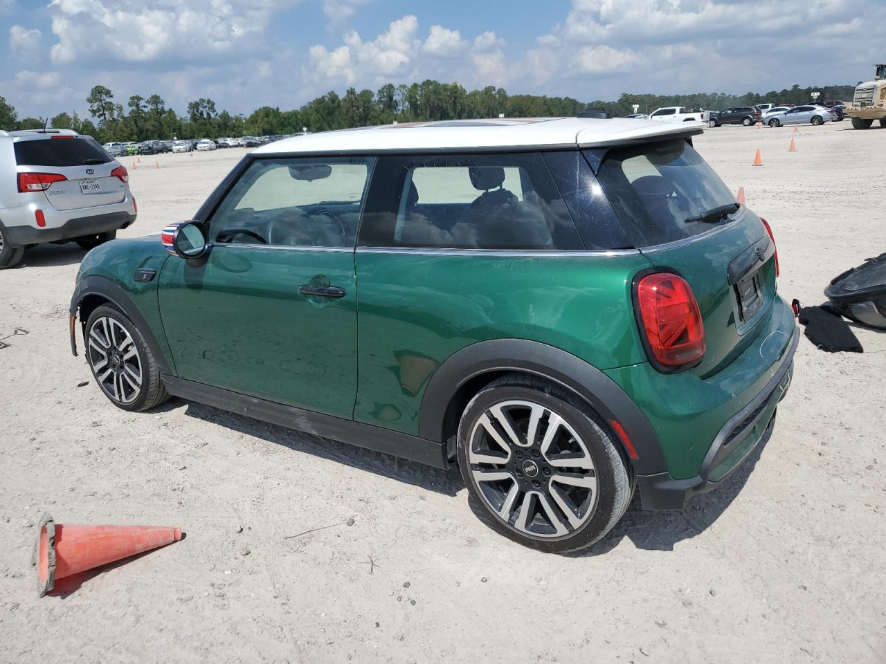 2023 MINI COOPER S VIN:WMW53DH05P2T51958