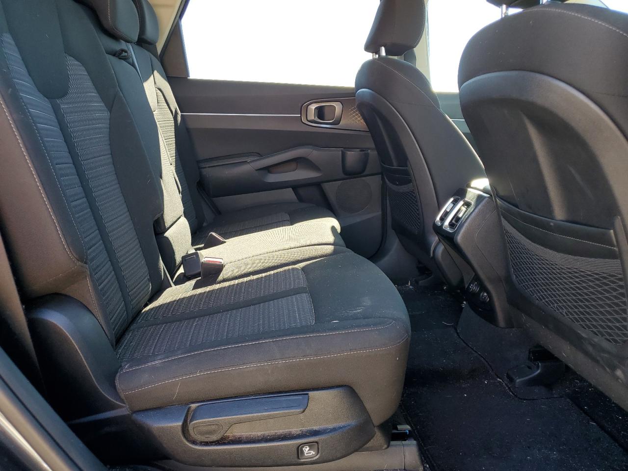 2022 KIA SORENTO LX VIN:5XYRG4LC2NG122019