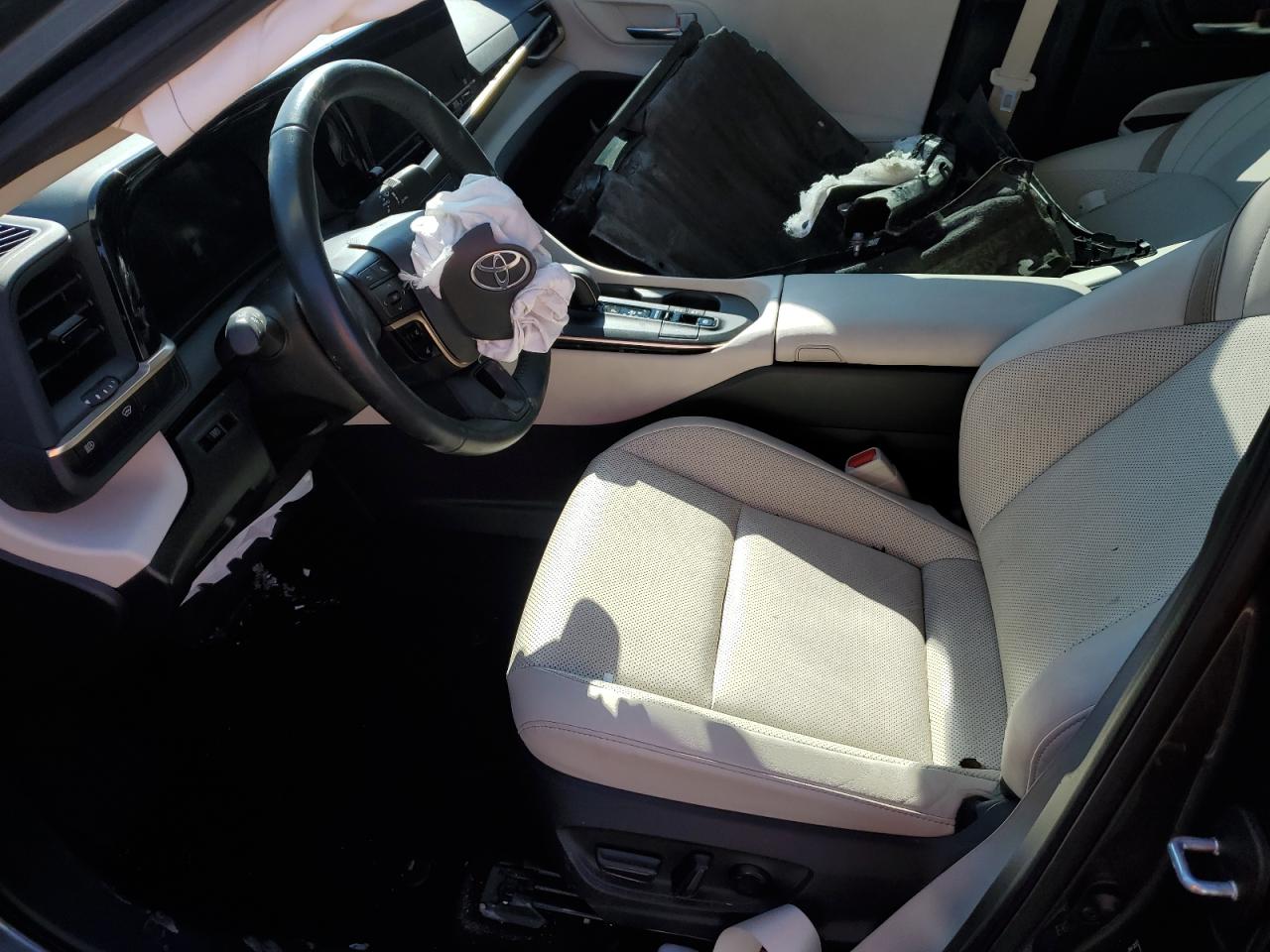 2023 TOYOTA CROWN XLE VIN:JTDAAAAF9P3017589