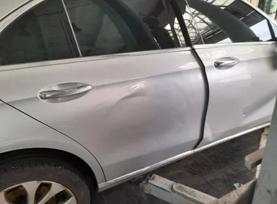 2018 Mercedes-Benz E 300 VIN: