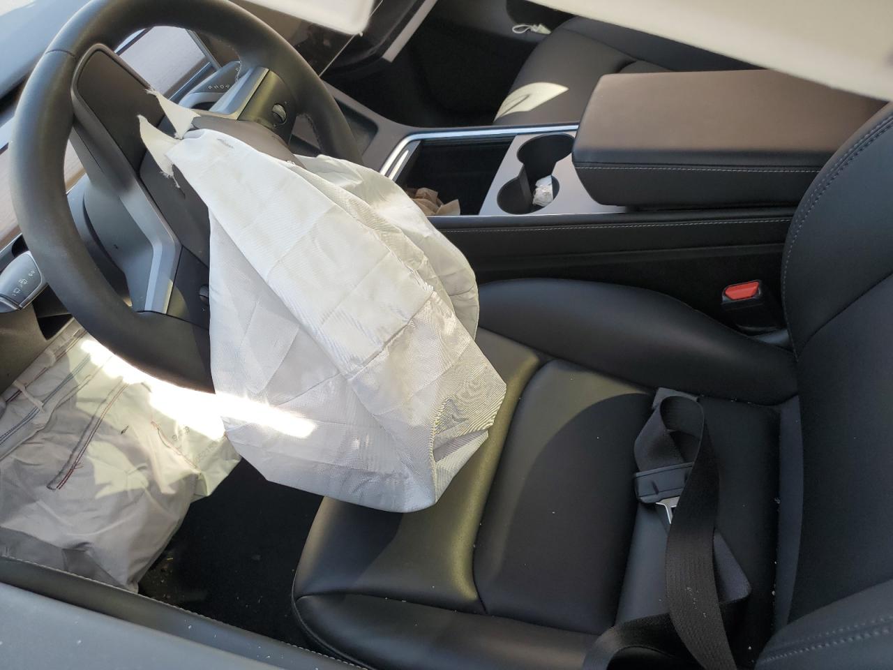 2023 TESLA MODEL Y  VIN:7SAYGDEE9PF609323