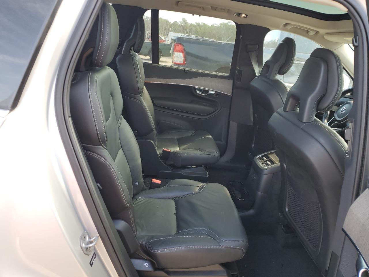 2022 VOLVO XC90 T8 RECHARGE INSCRIPTION VIN:YV4BR00L5N1814877