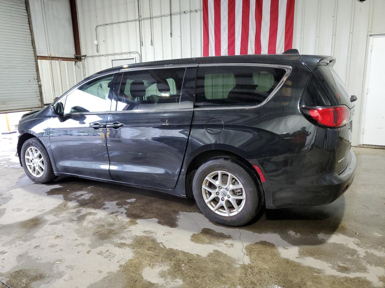 2022 CHRYSLER VOYAGER LX VIN:2C4RC1CG3NR104315