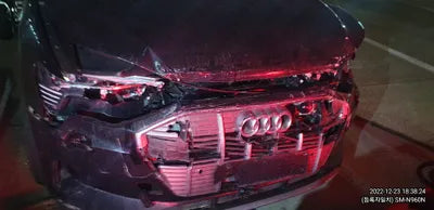 2022 Audi e-tron VIN: