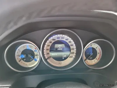 2015 Mercedes-Benz E 220 WDDHF0AB2FB146176 VIN:WDDHF0AB2FB146176