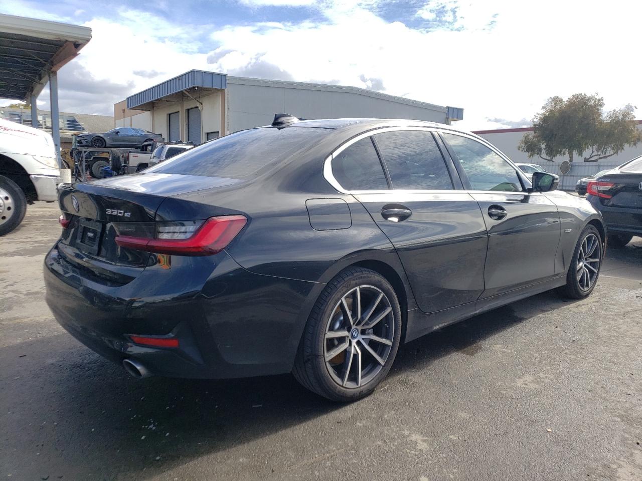 2022 BMW 330E  VIN:3MW5P7J02N8C63304