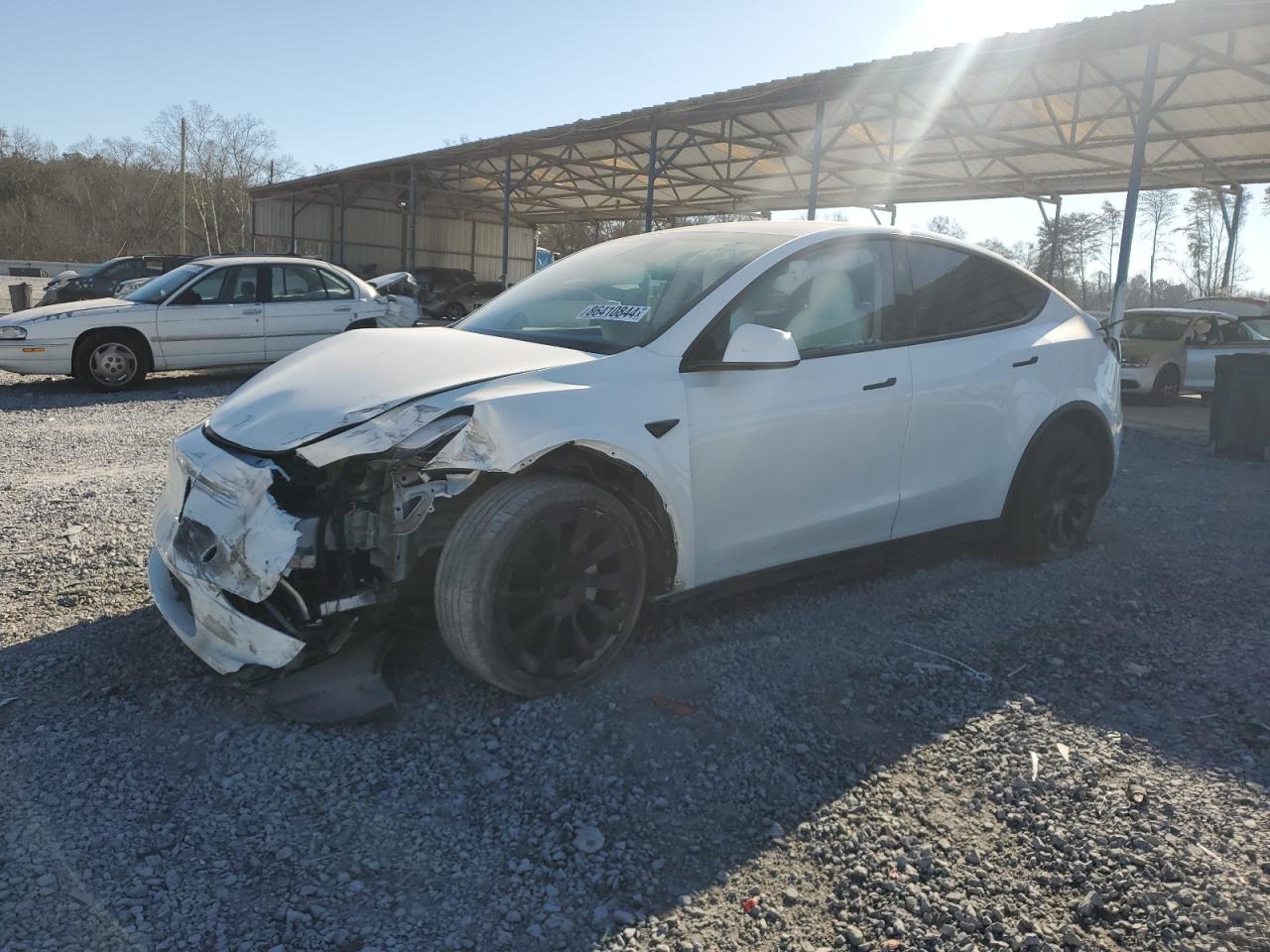 2024 TESLA MODEL Y  VIN:7SAYGAEE0RF983742