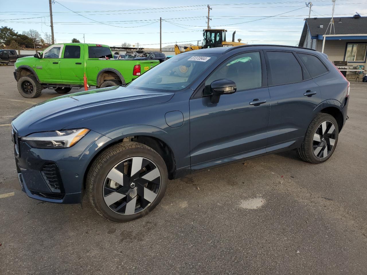 2024 VOLVO XC60 ULTIMATE VIN:YV4H60DMXR1743817