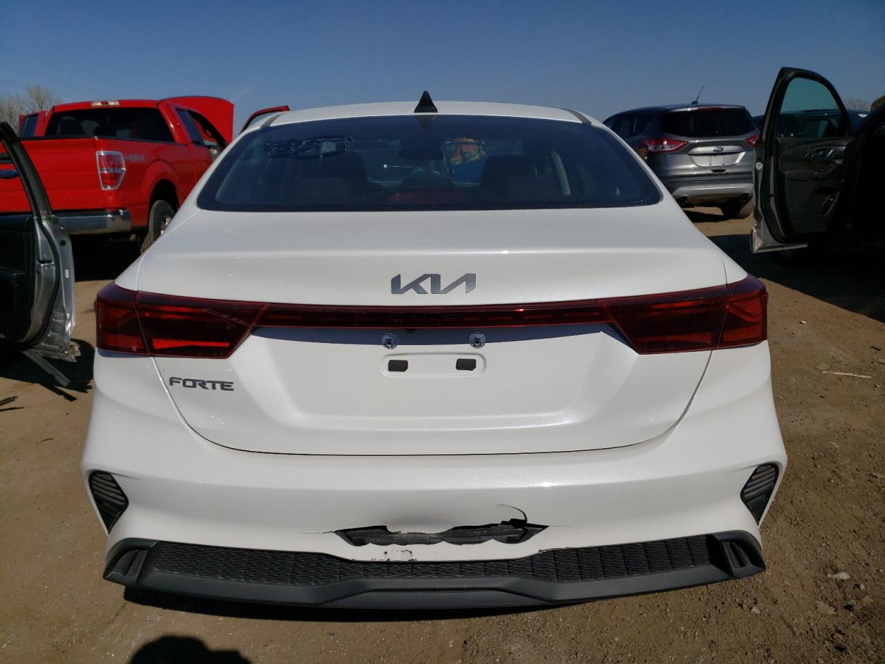 2022 KIA FORTE FE VIN:3KPF24AD6NE475535