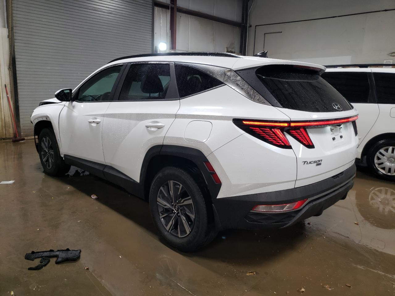 2022 HYUNDAI TUCSON BLUE VIN:KM8JBCA14NU031500