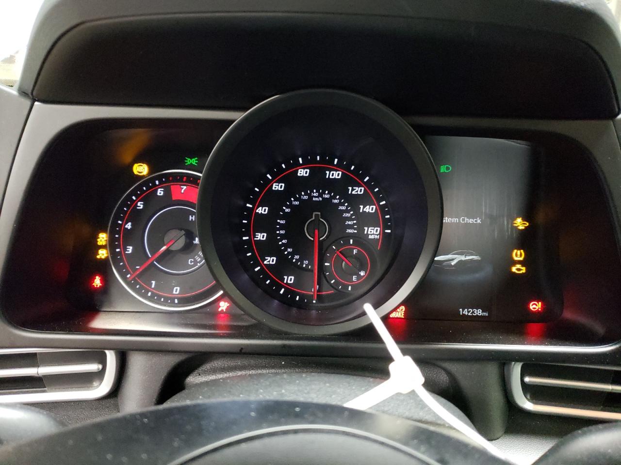 2023 HYUNDAI ELANTRA SEL VIN:KMHLM4AG3PU371897