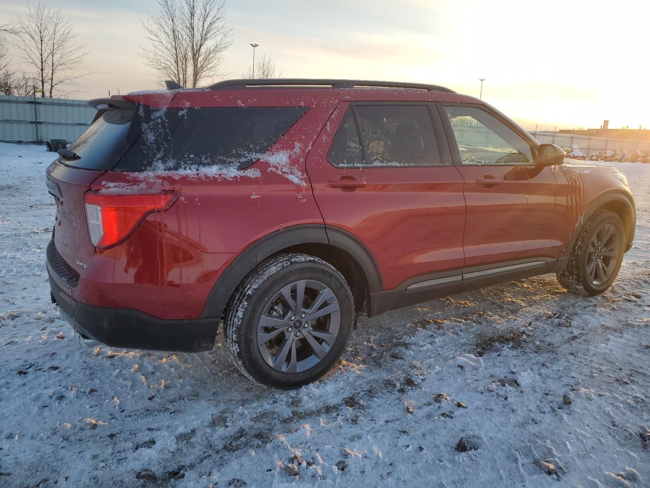 2024 FORD EXPLORER XLT VIN:1FMSK8DH4RGA22987