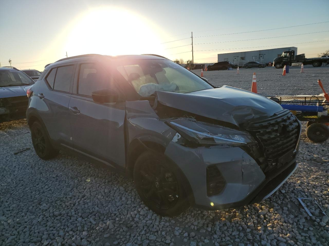 2024 NISSAN KICKS SR VIN:3N1CP5DV3RL538352